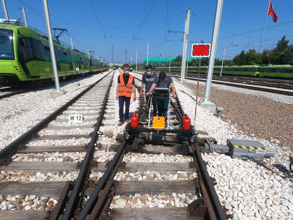 Carrying out practical seminar focused on ultrasonic rail testing equipment UDS2-73 application and operation in Turkey, August 2020
