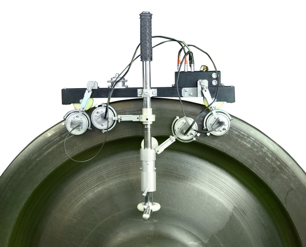 Рисунок 2 — Специализированное сканирующее устройство УСКм для контроля цельнокатанного колеса