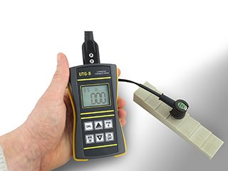 UTG-8 Ultrasonic Thickness Gauge